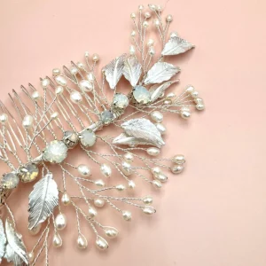 ATHENA BRIDAL | Felicia -helmikoristeinen muotoiltava hiuskoru (hopea)
