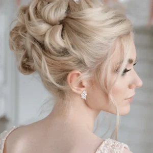 ATHENA BRIDAL | Helene -kristallikoristeiset nappikorvakorut (hopea)