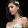 ATHENA BRIDAL | Sandrine -helmikoristeinen hiuskoru klipsillä (hopea)