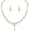 ATHENA BRIDAL | Classic Necklace Set -klassinen kulta kristallikorusetti