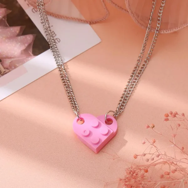 Best Friends-koru, Blocks in Pink
