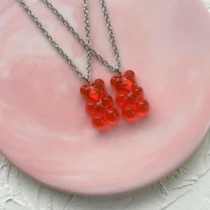 Best Friends-koru, Red Gummy Bear -punainen nallekarkki