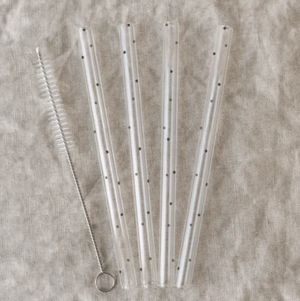 Black Dots Straw Set -neljän lasipillin pakkaus
