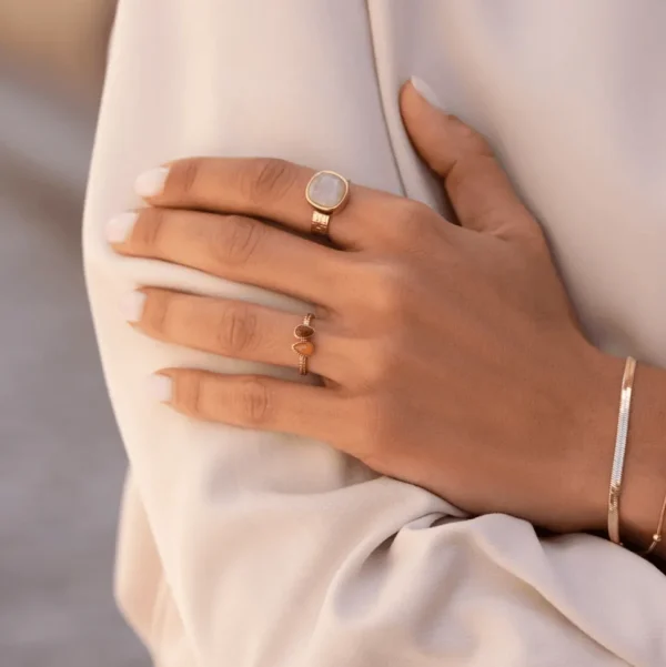 BOHM PARIS | Bague Sivaria -opaali sininen kirurginterässormus