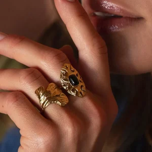 BOHM PARIS | Bague Sélina -kirurginterässormus onyx-luonnonkivellä