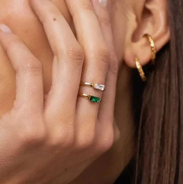 BOHM PARIS | Bague Macy -kirurginterässormus turkoosilla kivellä