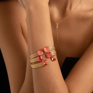 BOHM PARIS | Bracelet Pheobe -kristallirannekoru (kulta, ligh peach)