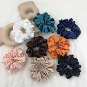 Donitsi/Scrunchie | SUGAR SUGAR, Large Satin Scrunchie -satiinidonitsi