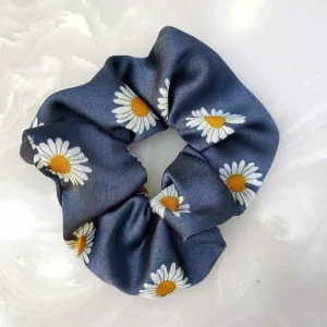 Donitsi/Scrunchie | SUGAR SUGAR, Daisy Scrunchie -sininen
