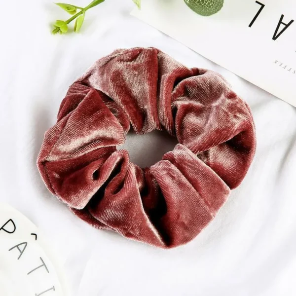 Donitsi/Scrunchie | SUGAR SUGAR, Medium Velvet Scrunchie -samettidonitsi