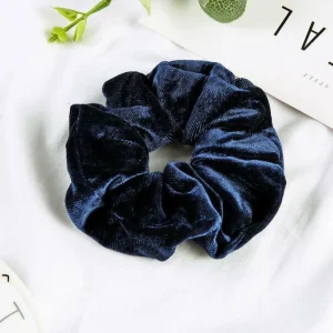 Donitsi/Scrunchie | SUGAR SUGAR, Medium Velvet Scrunchie -samettidonitsi