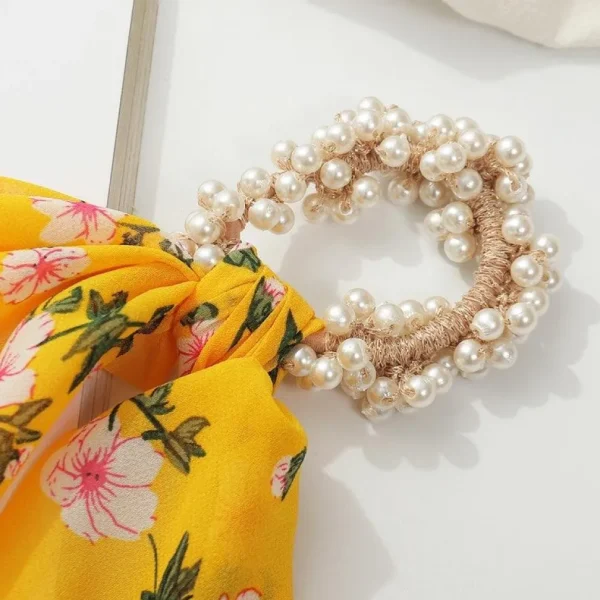Donitsi/Scrunchie | SUGAR SUGAR, Spring Flowers Bowtie Scrunchie