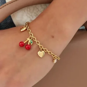 FRENCH RIVIERA | Cherry -kirurginteräksinen kirsikkarannekoru (kulta)