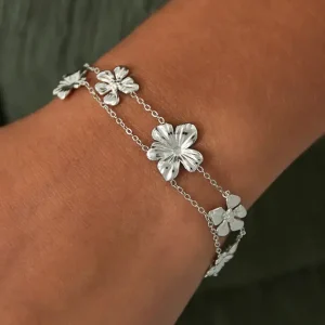 FRENCH RIVIERA | Floralie -kirurginteräksinen kukkarannekoru (hopea)