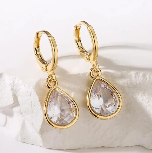 FRENCH RIVIERA | Ophelia Earrings -kirkkaat pisarakorvakorut