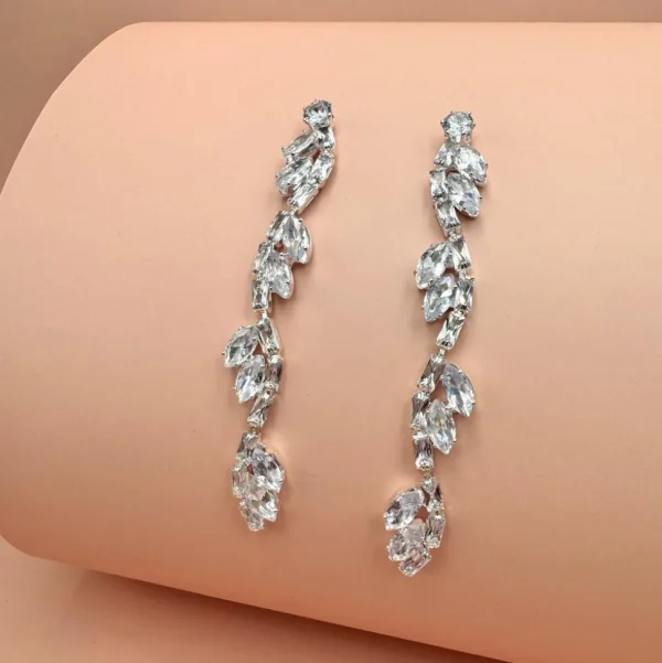 FRENCH RIVIERA | Selina Earrings -kirkkaat juhlakorvakorut (hopea)