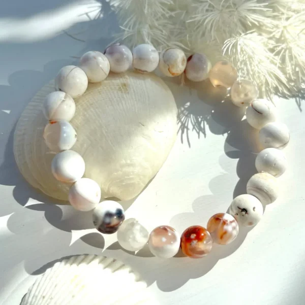 FRENCH RIVIERA | Stella -vaalea luonnonkivirannekoru, weathered agate