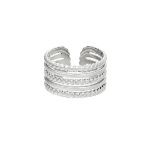 FRENCH RIVIERA | Zara Ring -leveä sormus kirurginterästä (hopea)