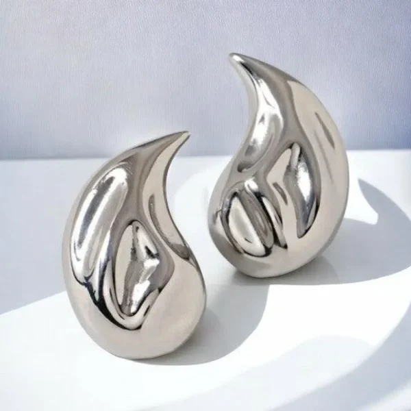 FRENCH RIVIERA | Ava Silver Earrings -kirurginteräsnapit (kaksi kokoa)