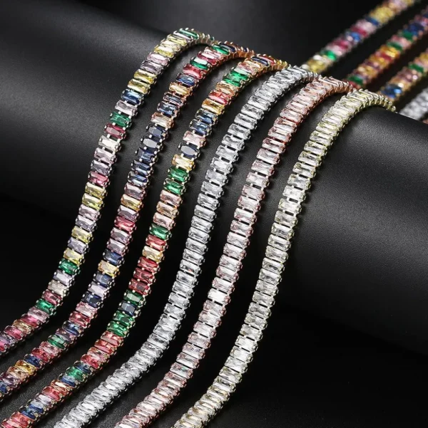 FRENCH RIVIERA | Carly -kultainen kristalli choker