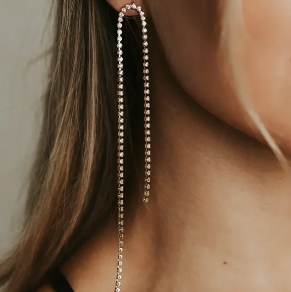 FRENCH RIVIERA | Eléa Earrings -kirkkaat strassikorvakorut (kaksi väriä)