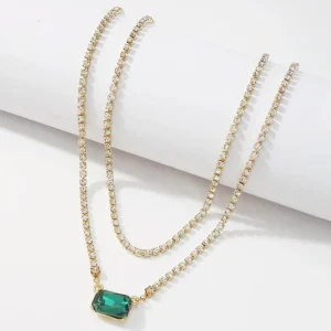 FRENCH RIVIERA | Emerald Necklace in Gold -strassikoru vihreällä kivellä