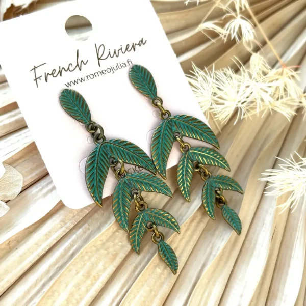 FRENCH RIVIERA | Feather -boheemit antiikkikupari sulkakorvakorut
