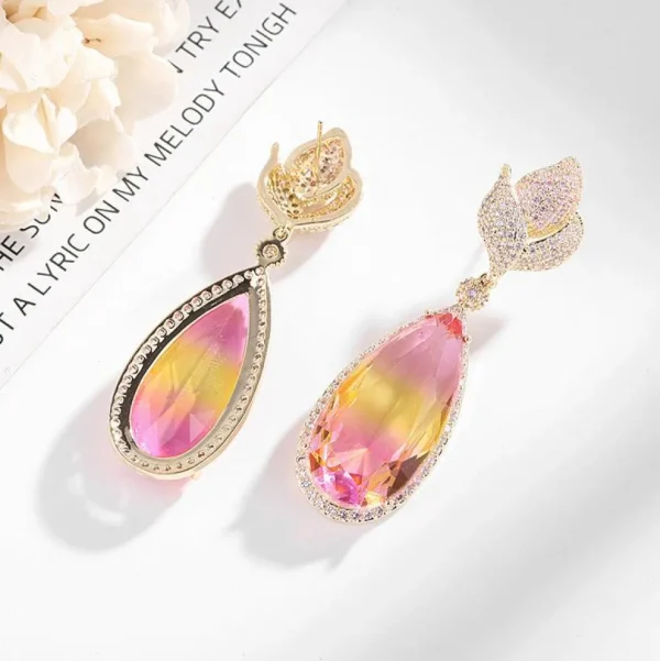 FRENCH RIVIERA | Lux Earrings -vaaleanpunaiset juhlakorvakorut