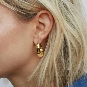 FRENCH RIVIERA | Medium Ada Hoops -teräksiset kulmikkaat renkaat (kulta)