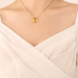 FRENCH RIVIERA | Moment Necklace -kullanvärinen kirurginteräskaulakoru