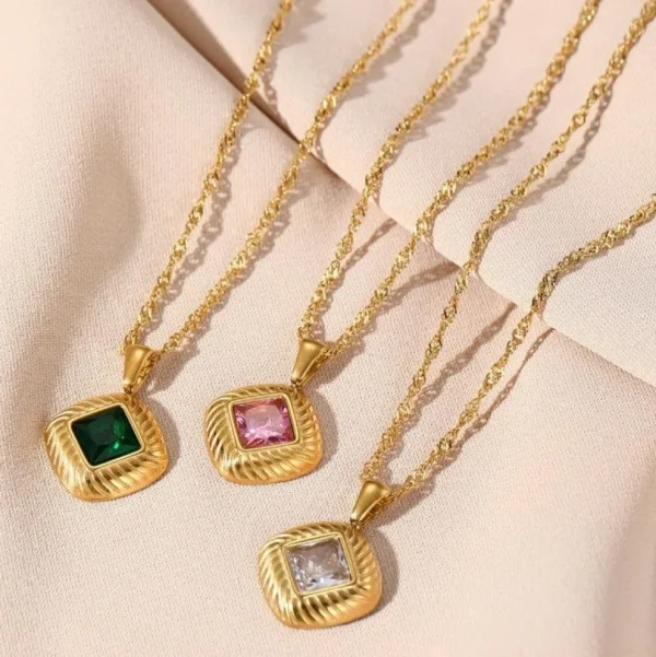 FRENCH RIVIERA | Norah Necklace -vihreä kirurginteräskaulakoru