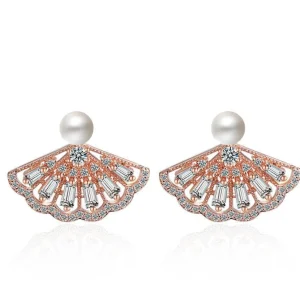 FRENCH RIVIERA | Petal Earrings -ruusukultaiset juhlakorvakorut