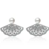 FRENCH RIVIERA | Petal Earrings -hopeanväriset juhlakorvakorut