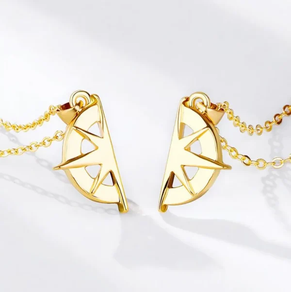 Gold Compass Couple/Friendship Necklace -rakkaus/ystävyyskoru