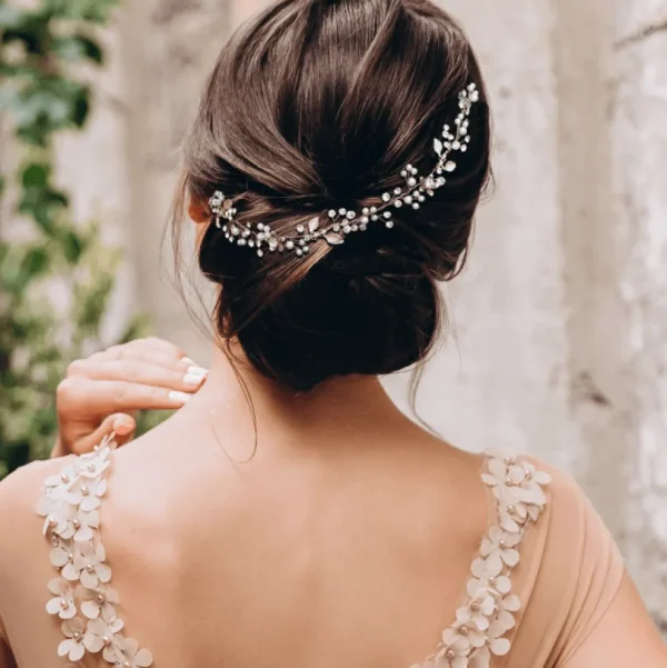 Hiuskoru, ATHENA BRIDAL | Juliet Pearl Vine- ruusukulta helmihiuskoriste