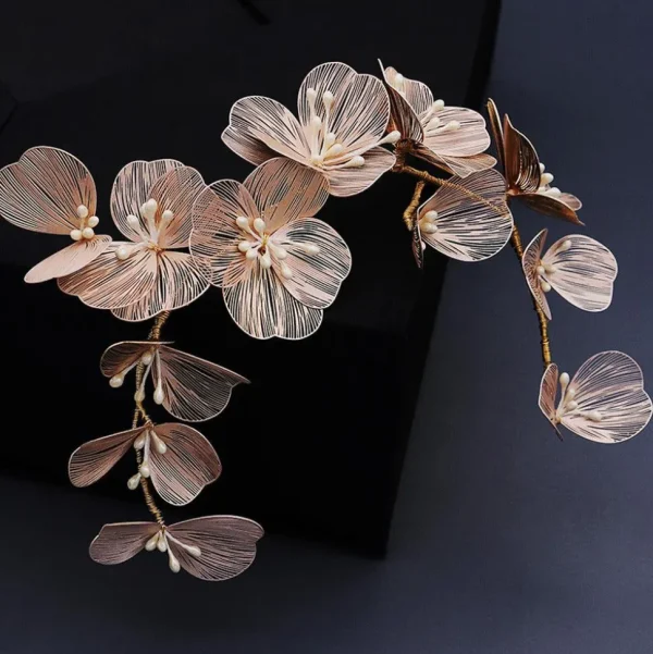 Hiuskoru, köynnös ROMANCE, Modern Rosegold Flower Hairpiece