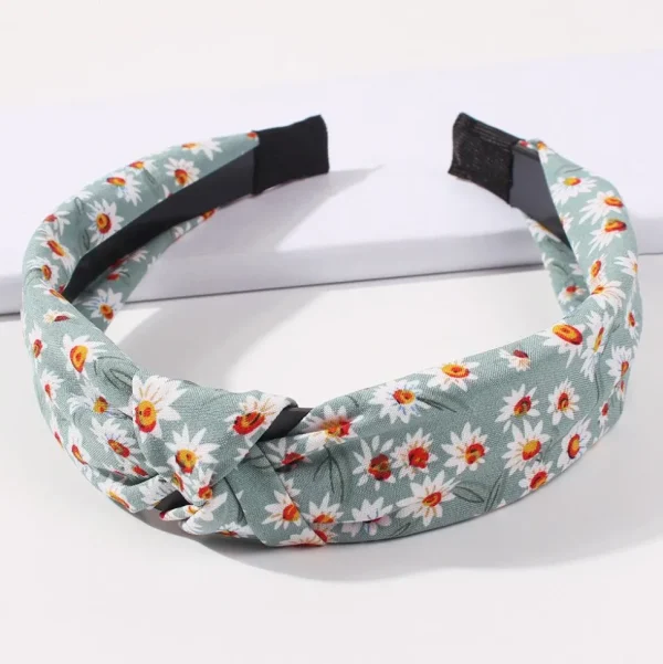 Hiuspanta | SUGAR SUGAR, Pretty Flower Hairband in Soft Green