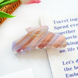 Hiussolki | SUGAR SUGAR, Pastel Stripes Clip -lila hainhammas