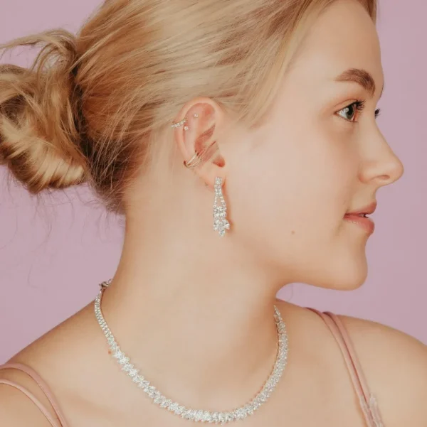 Juhlakaulakoru, ROMANCE | Grace -hopeanvärinen Cubic Zirconia kaulakoru