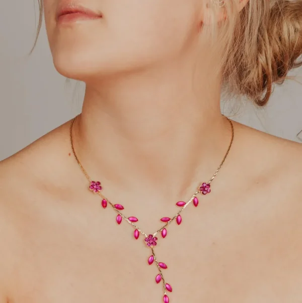 Juhlakoru, Julia (fuksia, kulta)