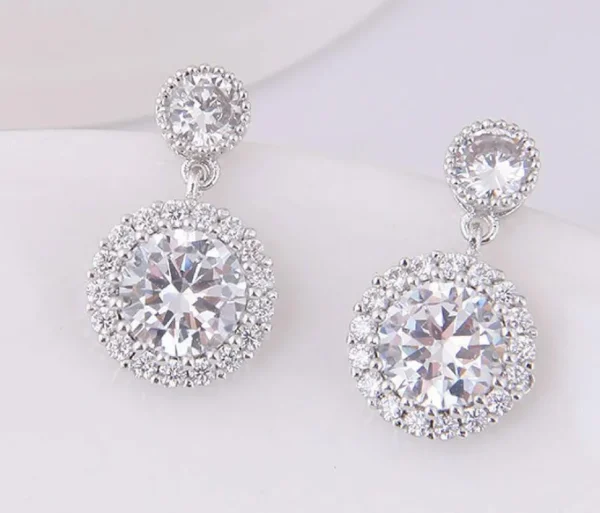 Juhlakorvakorut, ROMANCE/Classic CZ Earrings in Silver