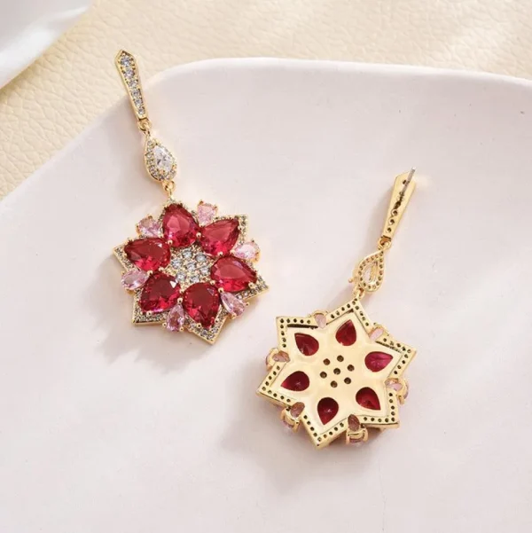 Juhlakorvakorut, ROMANCE | Large Luxurious Flower Earrings in Gold