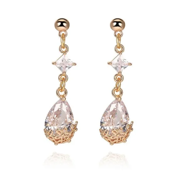 Juhlakorvakorut, ROMANCE | Romantic Teardrop Earrings in Champagne
