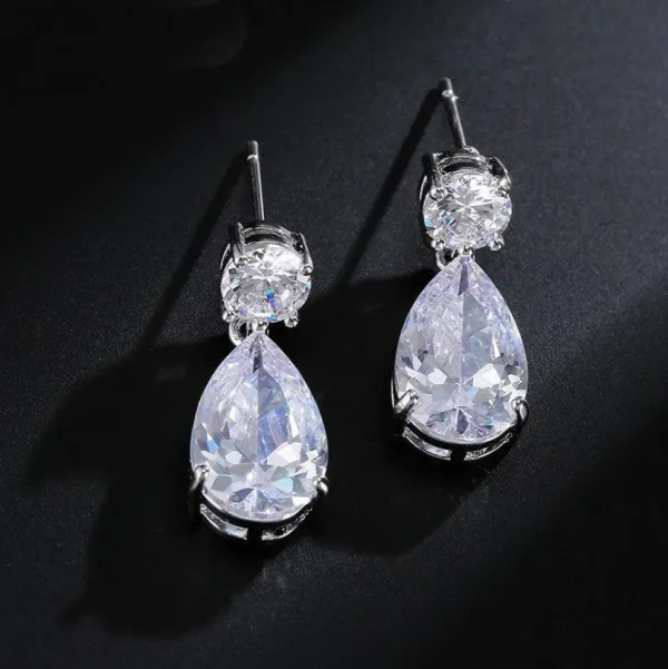 Juhlakorvakorut, ROMANCE/Simple Teardrop Earrings with CZ