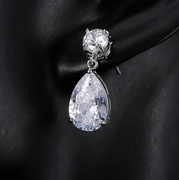 Juhlakorvakorut, ROMANCE/Simple Teardrop Earrings with CZ
