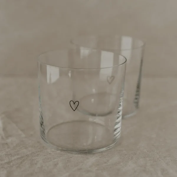 Kahden lasin setti, Hearts -minimalistiset juomalasit