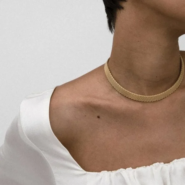 Kaulakoru, FRENCH RIVIERA | Short Mesh Necklace in Silver