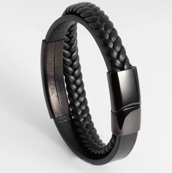 Keinonahkainen rannekoru, All Black Faux Leather Bracelet