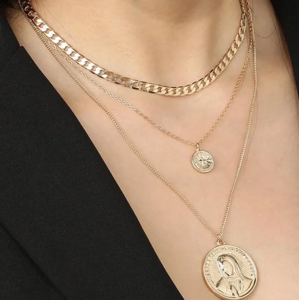 Kerroskaulakoru, FRENCH RIVIERA | Three Layer Madonna Necklace in Gold