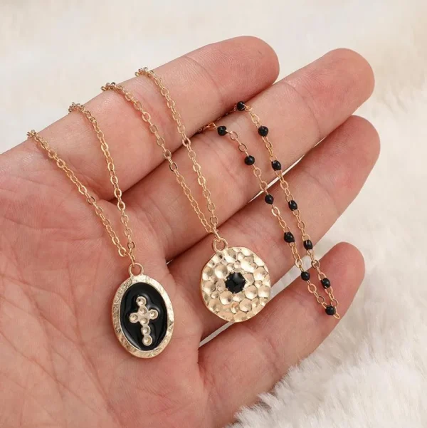 Kerroskaulakoru, FRENCH RIVIERA | Cross Layer Necklace in Gold